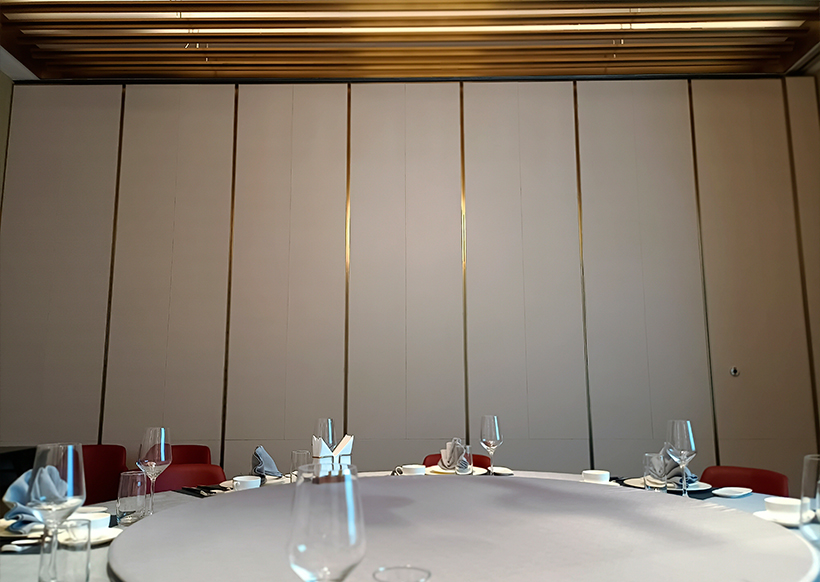 會館移動隔斷.jpg 會館移動隔斷.jpg