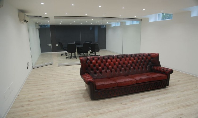 玻璃活動隔斷 玻璃活動隔斷